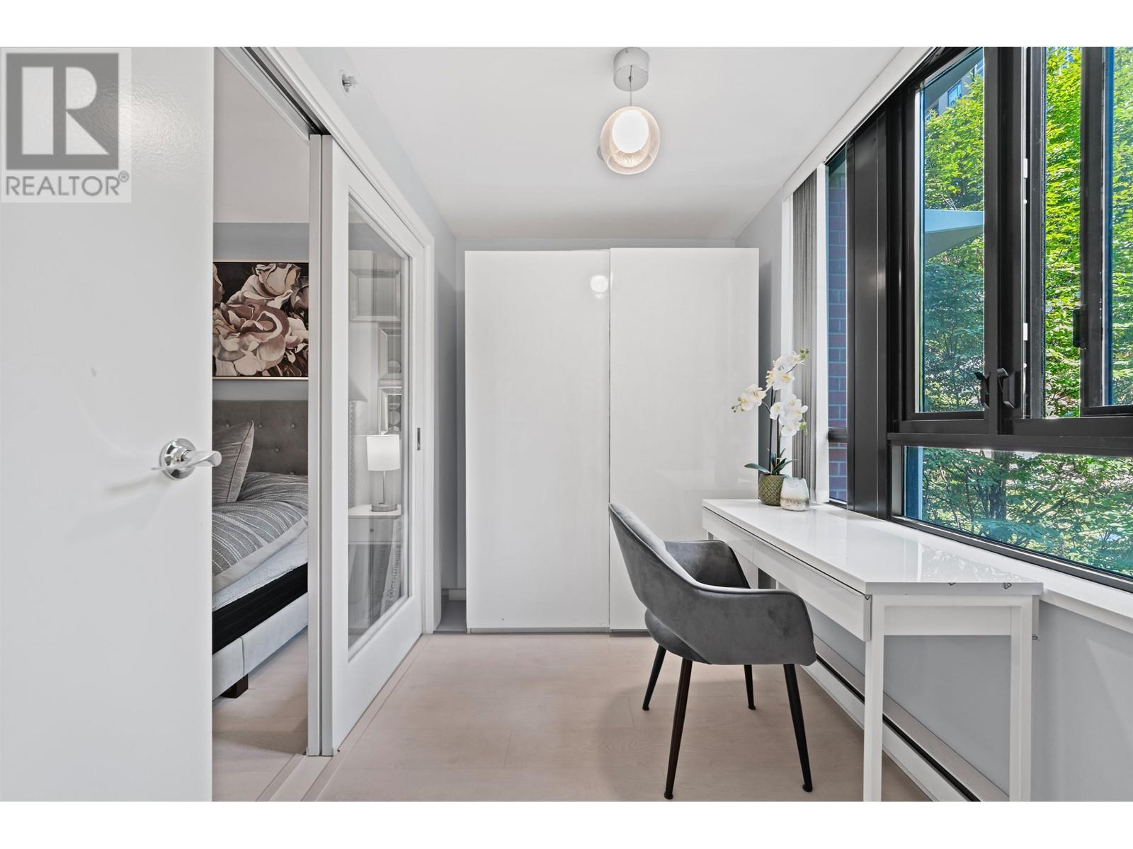 Listing Picture 20 of 34 : 410 909 MAINLAND STREET, Vancouver / 溫哥華 - 魯藝地產 Yvonne Lu Group - MLS Medallion Club Member