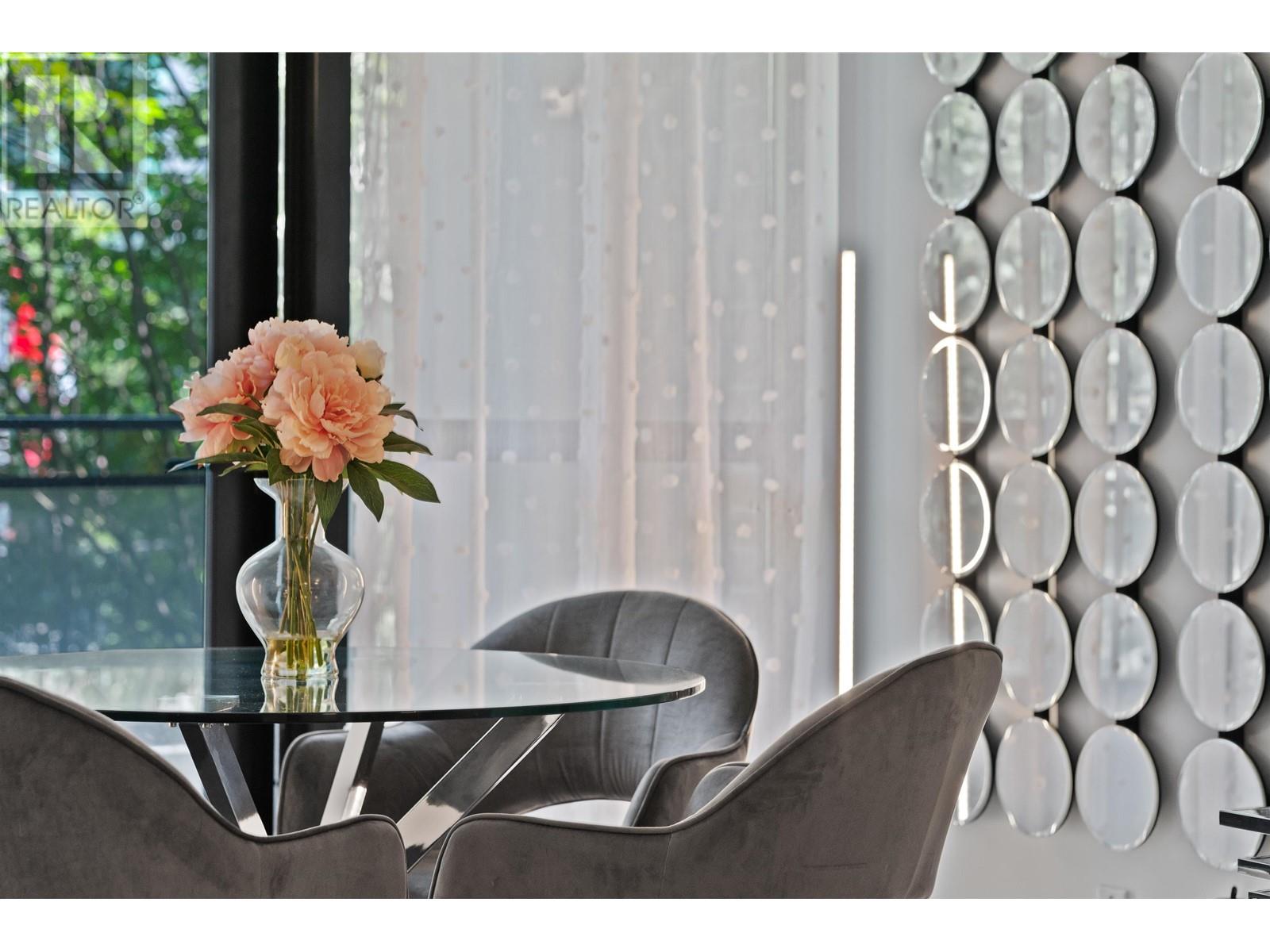 Listing Picture 31 of 34 : 410 909 MAINLAND STREET, Vancouver / 溫哥華 - 魯藝地產 Yvonne Lu Group - MLS Medallion Club Member