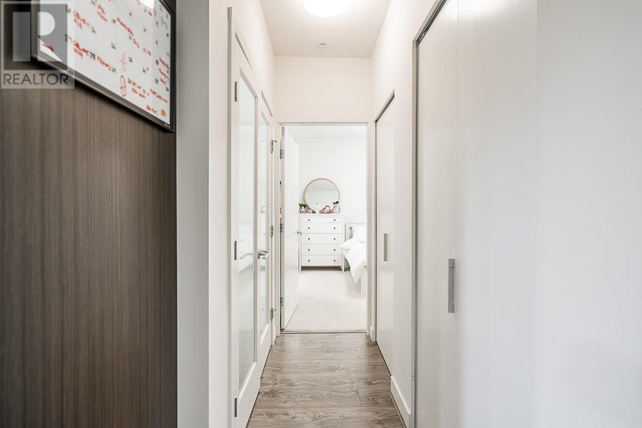 Listing Picture 13 of 27 : 216 6033 GRAY AVENUE, Vancouver / 溫哥華 - 魯藝地產 Yvonne Lu Group - MLS Medallion Club Member