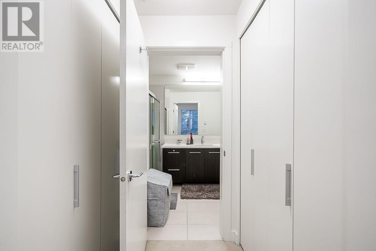 Listing Picture 16 of 27 : 216 6033 GRAY AVENUE, Vancouver / 溫哥華 - 魯藝地產 Yvonne Lu Group - MLS Medallion Club Member