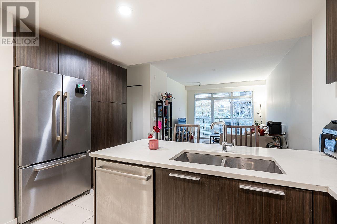 Listing Picture 8 of 27 : 216 6033 GRAY AVENUE, Vancouver / 溫哥華 - 魯藝地產 Yvonne Lu Group - MLS Medallion Club Member