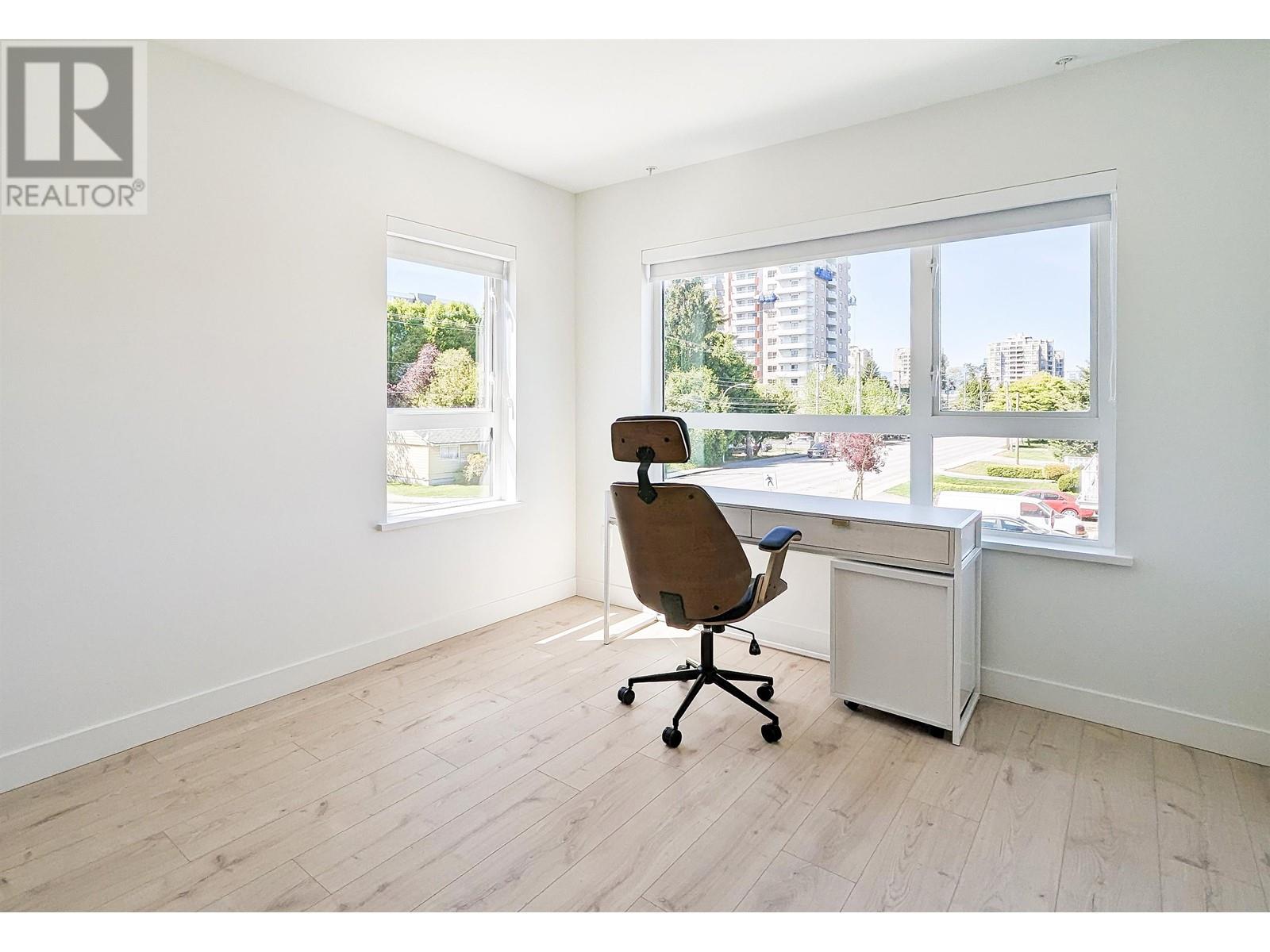 Listing Picture 10 of 21 : 1 8428 PARK ROAD, Richmond / 烈治文 - 魯藝地產 Yvonne Lu Group - MLS Medallion Club Member