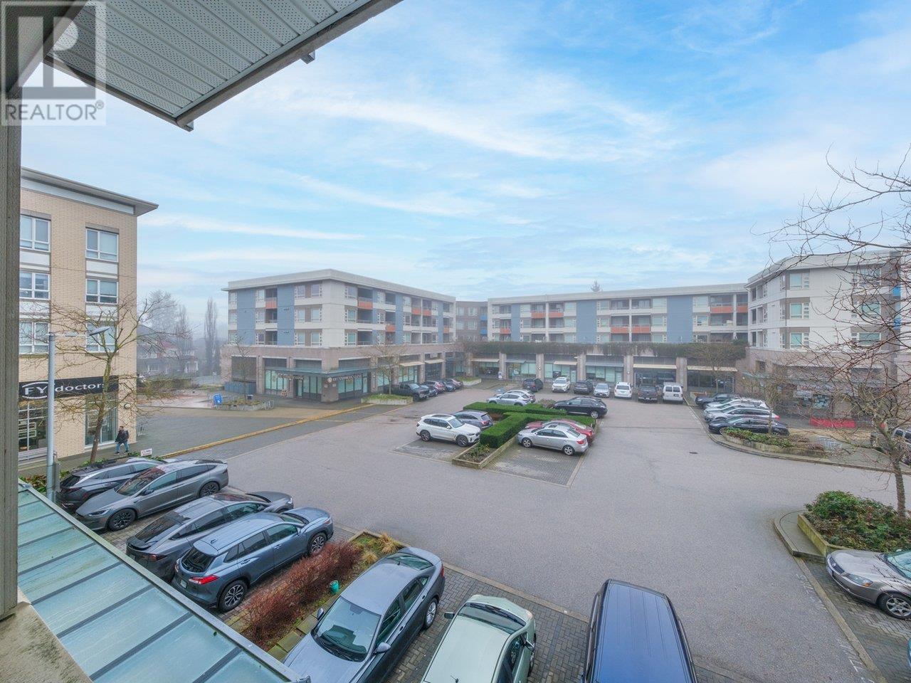 Listing Picture 19 of 22 : 205 10880 NO. 5 ROAD, Richmond / 烈治文 - 魯藝地產 Yvonne Lu Group - MLS Medallion Club Member