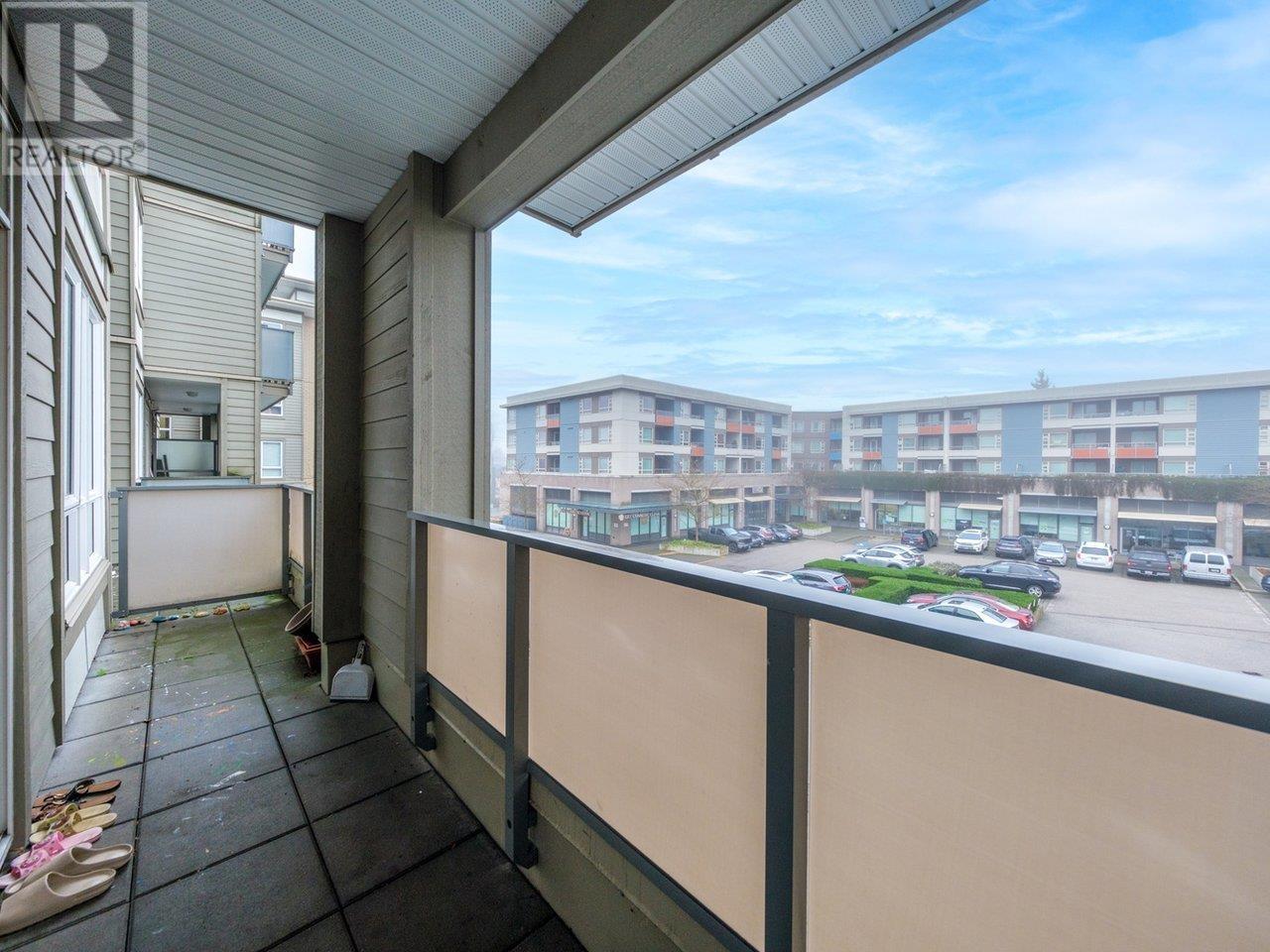 Listing Picture 18 of 22 : 205 10880 NO. 5 ROAD, Richmond / 烈治文 - 魯藝地產 Yvonne Lu Group - MLS Medallion Club Member