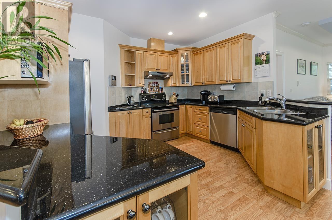 522 E 4th Street, North Vancouver, British Columbia  V7L 1J6 - Photo 8 - R2953424