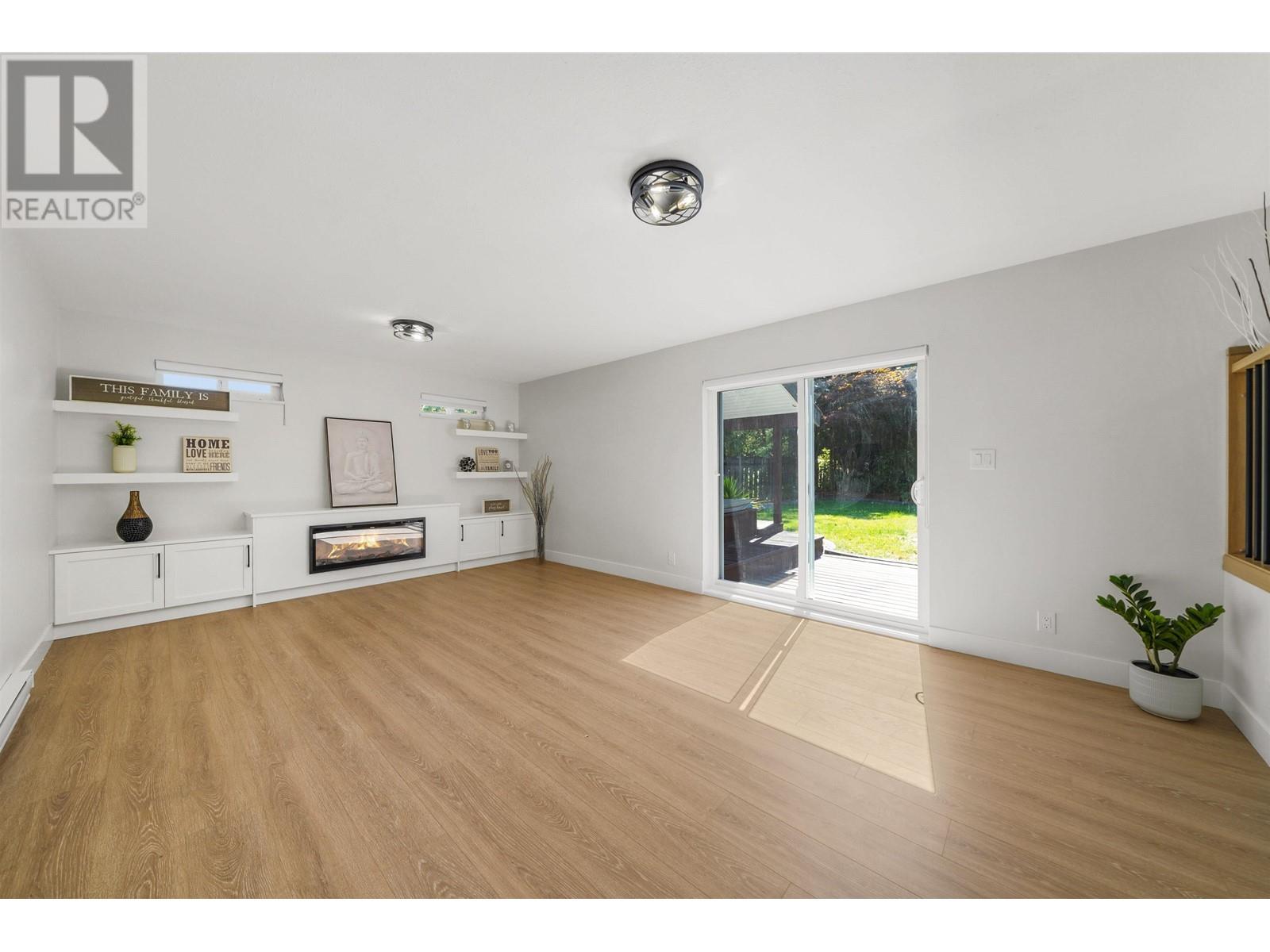 23005 Apple Grove, Maple Ridge, British Columbia  V2X 9K3 - Photo 12 - R2953442