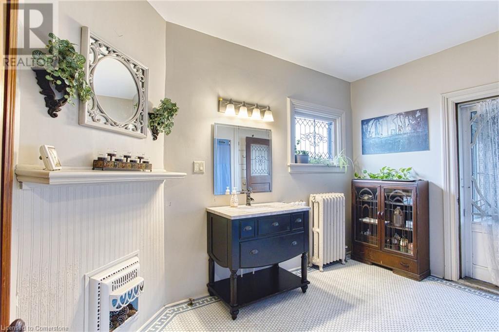 225 Broad Street E, Dunnville, Ontario  N1A 1G1 - Photo 31 - 40683199