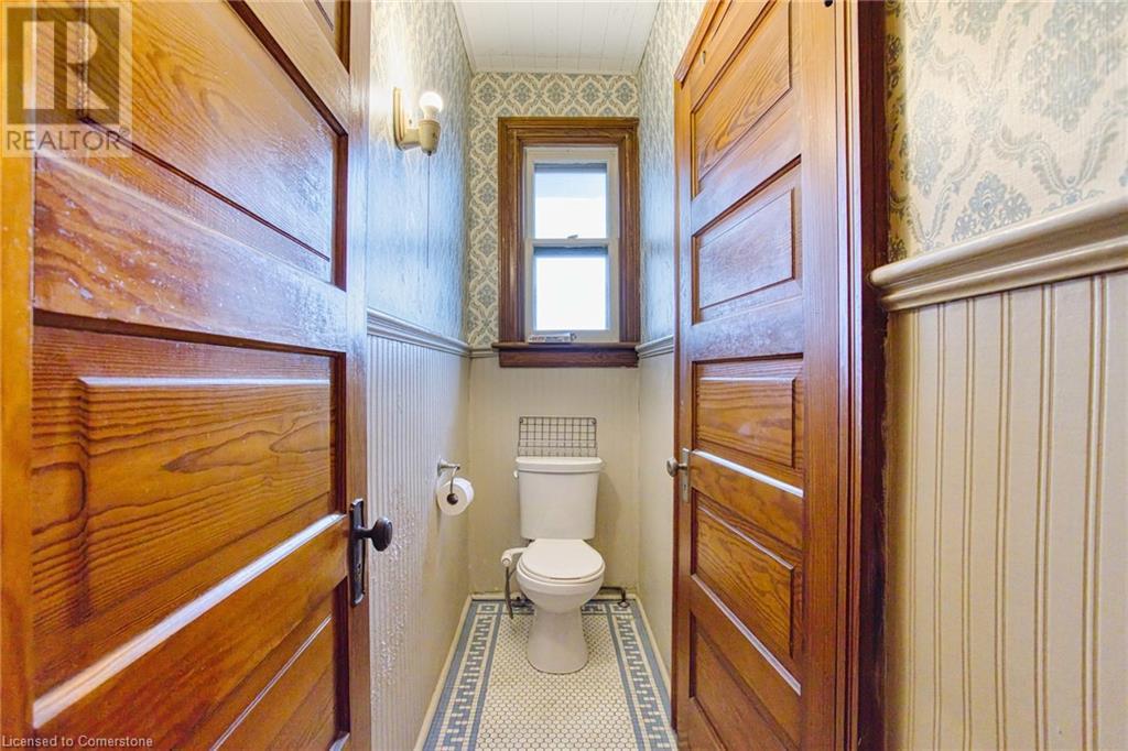 225 Broad Street E, Dunnville, Ontario  N1A 1G1 - Photo 35 - 40683199