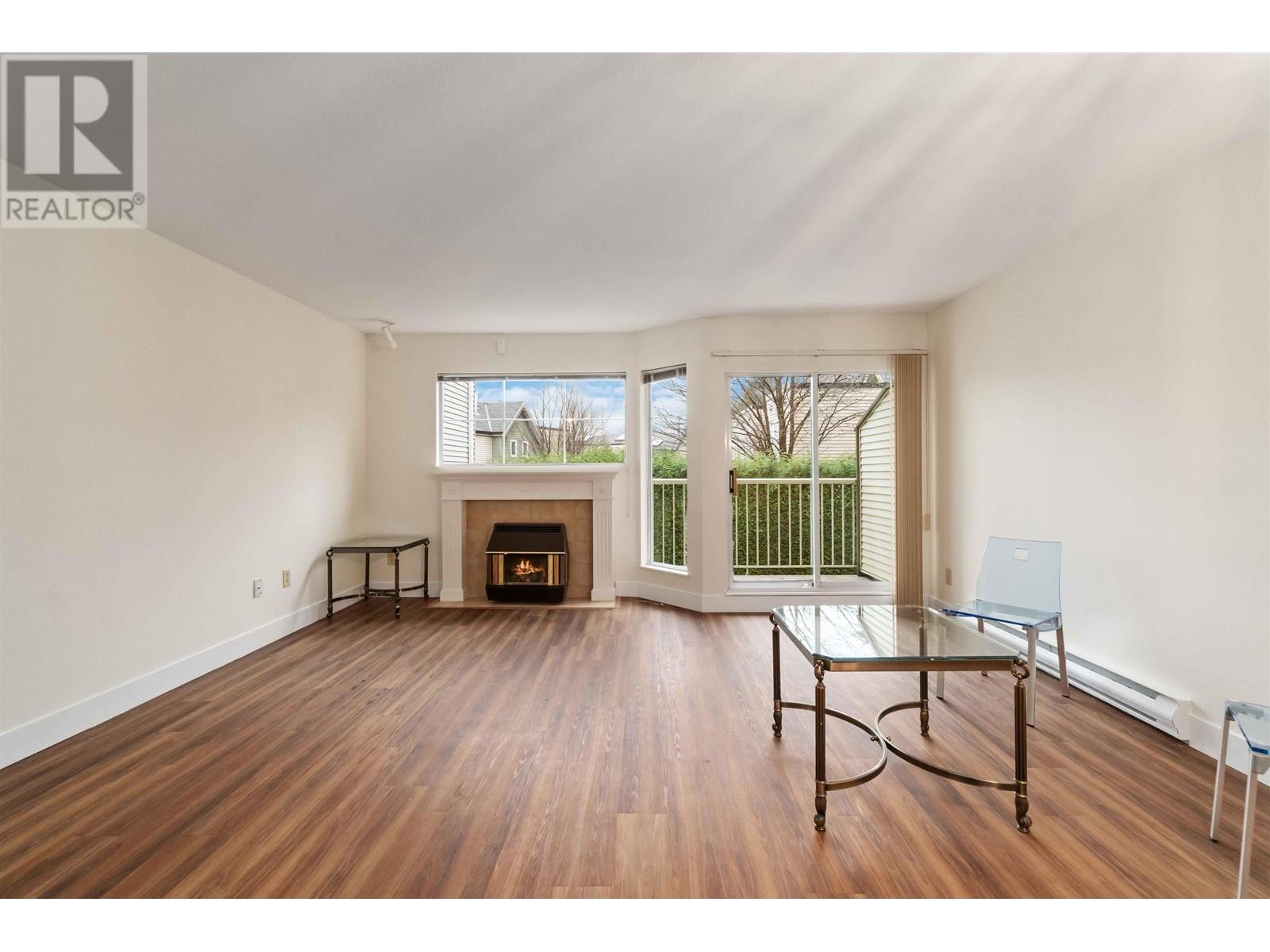 4 1318 Brunette Avenue, Coquitlam, British Columbia  V3K 6R1 - Photo 2 - R2953445