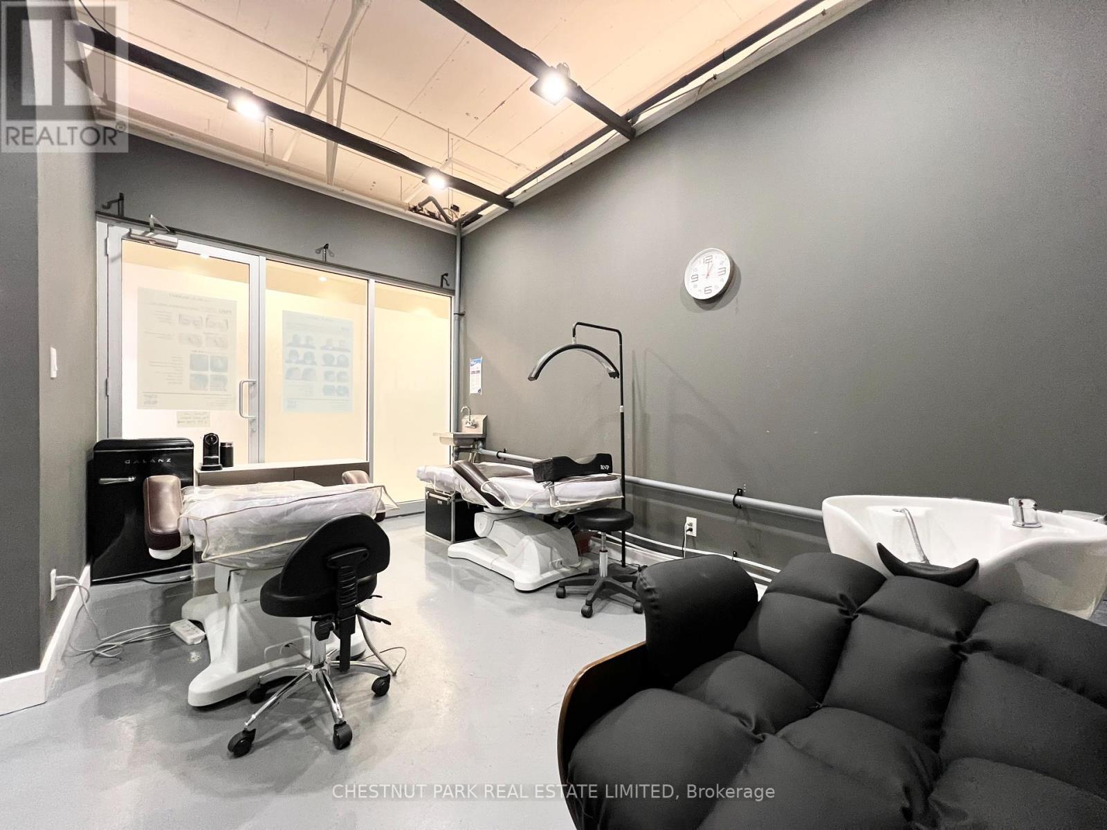 208 - 7181 Yonge Street, Markham, Ontario  L3T 0C7 - Photo 4 - N11911699