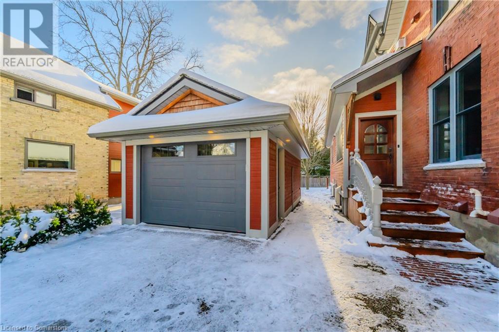 59 Menno Street, Waterloo, Ontario  N2L 2A6 - Photo 32 - 40688500