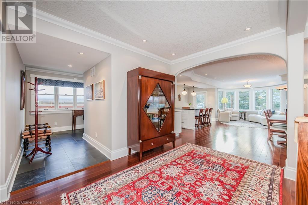 59 Menno Street, Waterloo, Ontario  N2L 2A6 - Photo 8 - 40688500