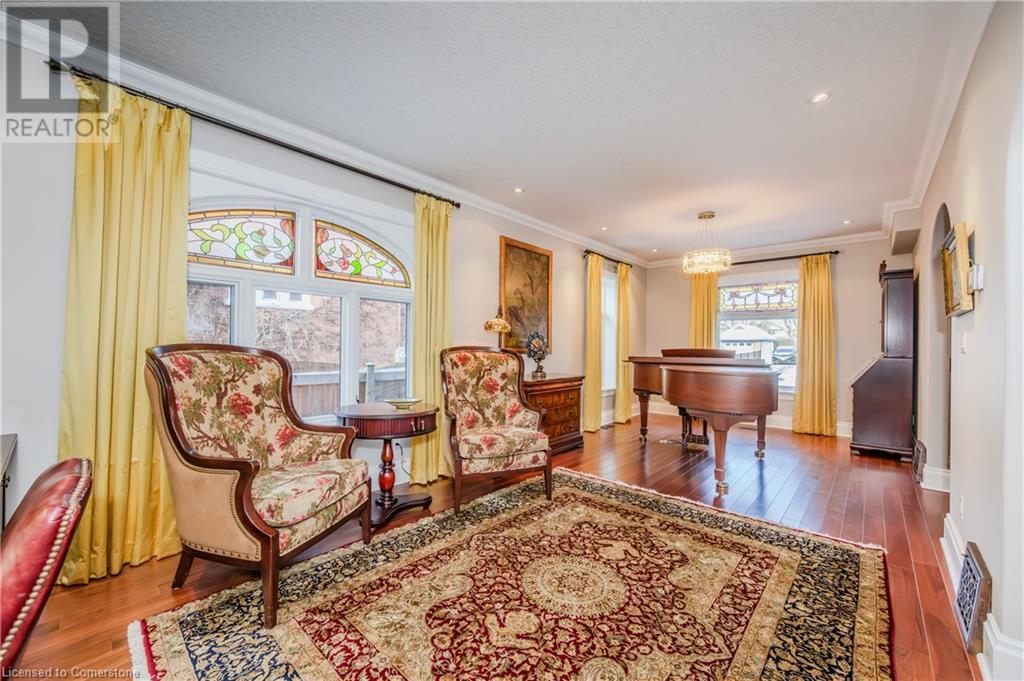 59 Menno Street, Waterloo, Ontario  N2L 2A6 - Photo 9 - 40688500