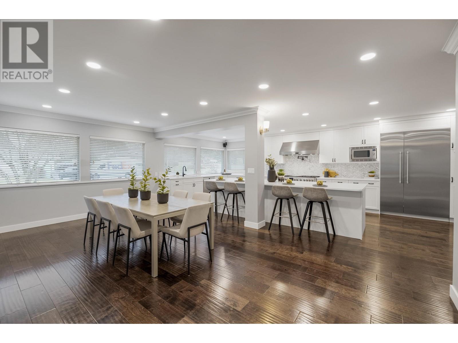 22070 Cliff Avenue, Maple Ridge, British Columbia V2X 2L2 - Photo 11 - R2953525