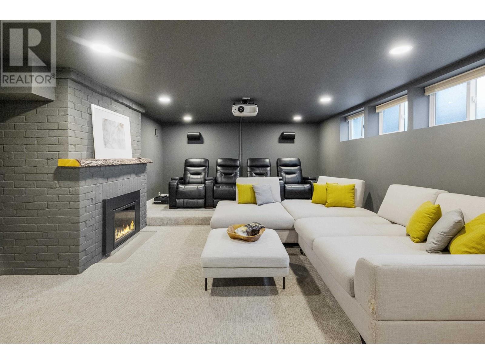 22070 Cliff Avenue, Maple Ridge, British Columbia V2X 2L2 - Photo 24 - R2953525