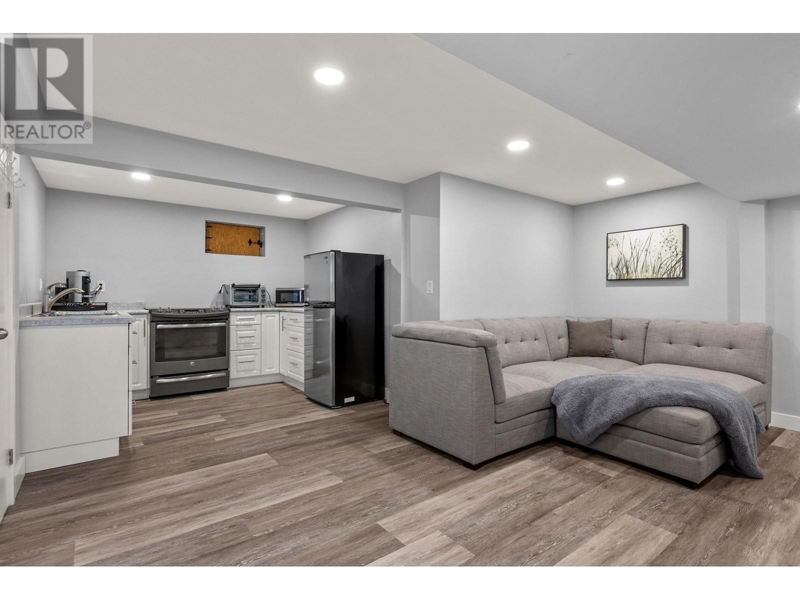 22070 Cliff Avenue, Maple Ridge, British Columbia V2X 2L2 - Photo 25 - R2953525