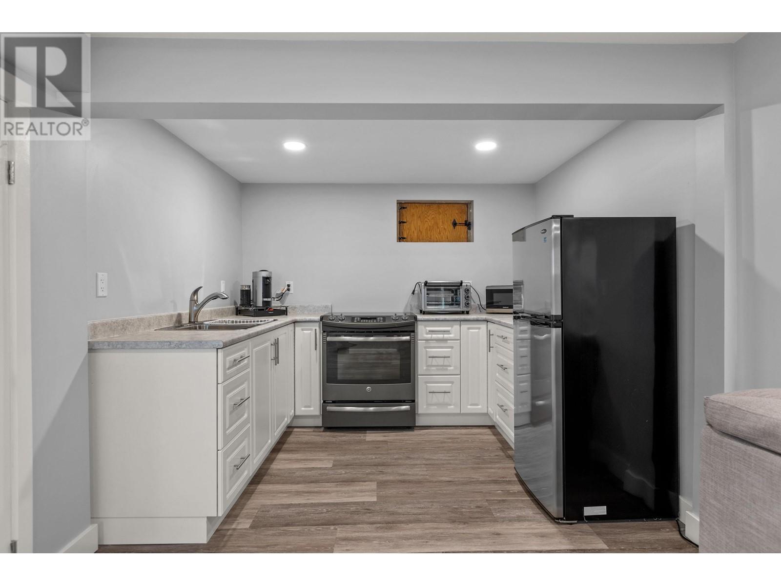 22070 Cliff Avenue, Maple Ridge, British Columbia V2X 2L2 - Photo 26 - R2953525