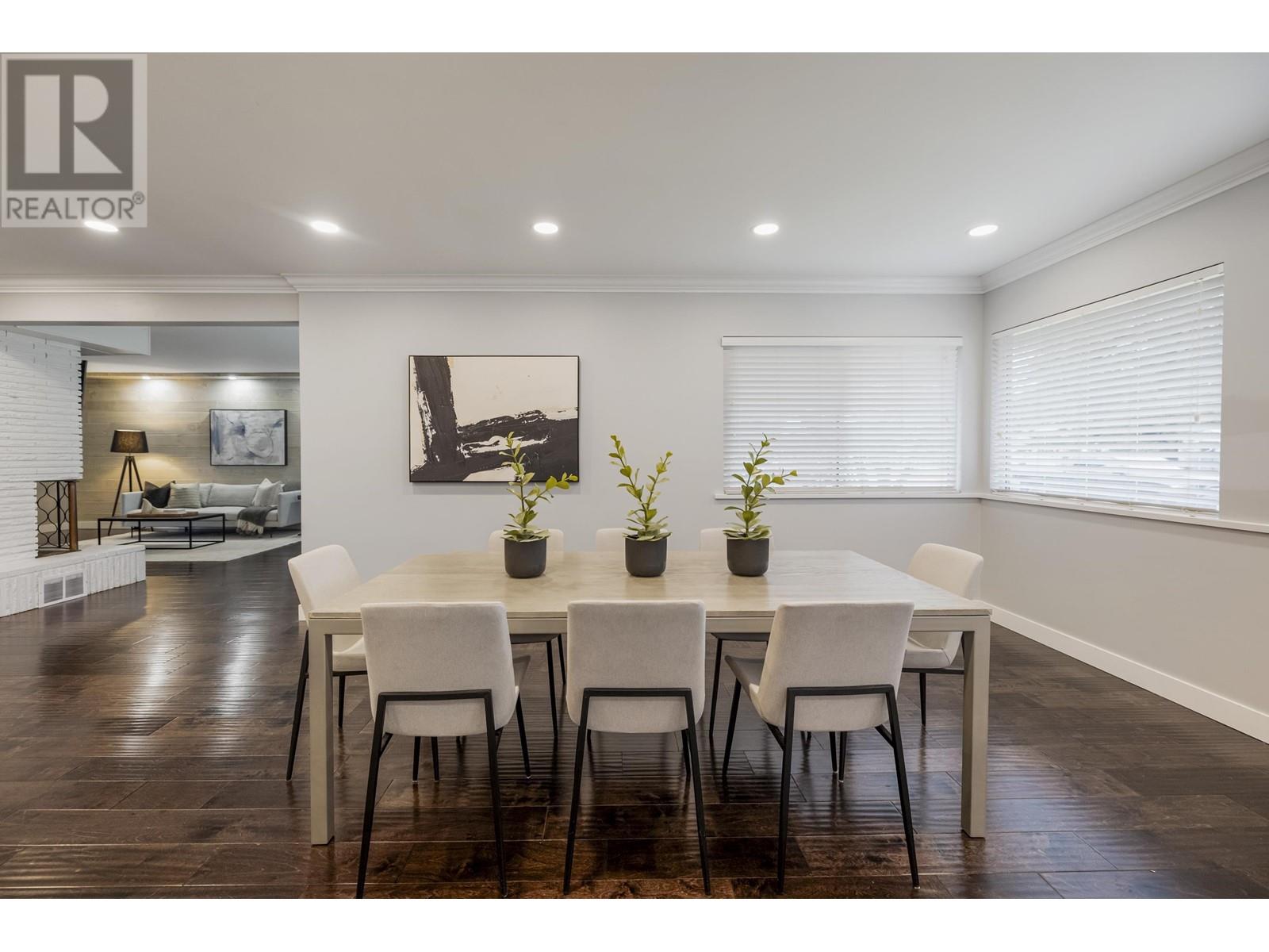 22070 Cliff Avenue, Maple Ridge, British Columbia V2X 2L2 - Photo 12 - R2953525