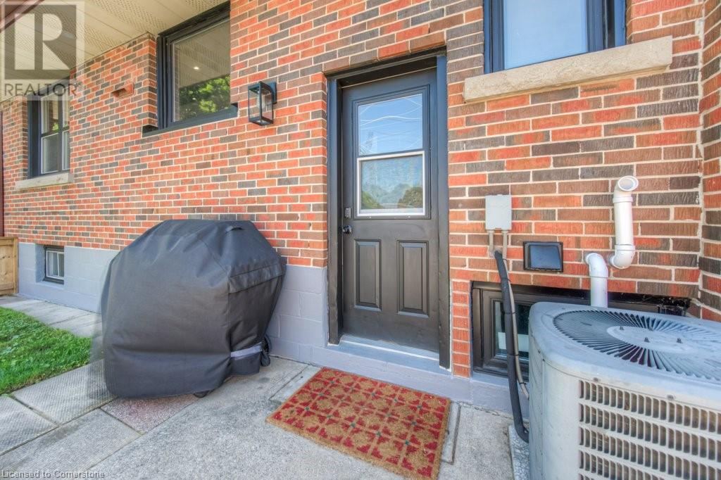 6 Shirley Street, Dundas, Ontario  L9H 4S3 - Photo 39 - 40688552