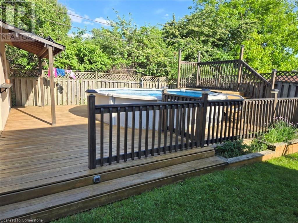 325 East 24th Street, Hamilton, Ontario  L8V 2Y7 - Photo 42 - 40688547