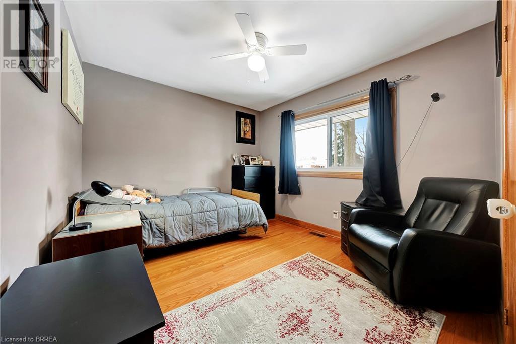 12 Allwood Street, Brantford, Ontario  N3R 2T8 - Photo 11 - 40685624