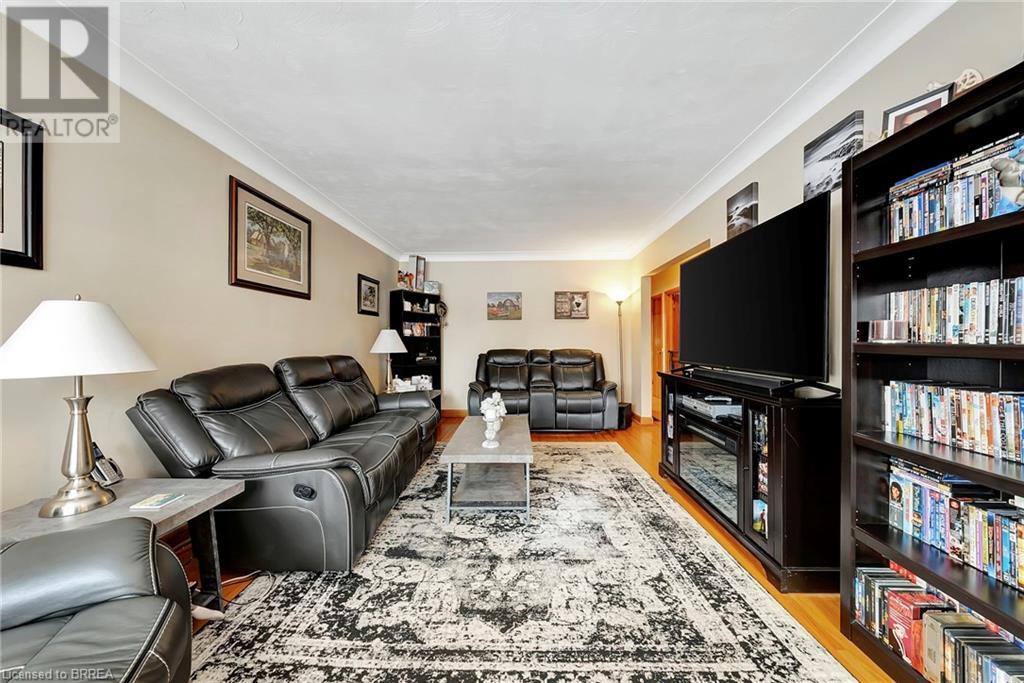 12 Allwood Street, Brantford, Ontario  N3R 2T8 - Photo 8 - 40685624