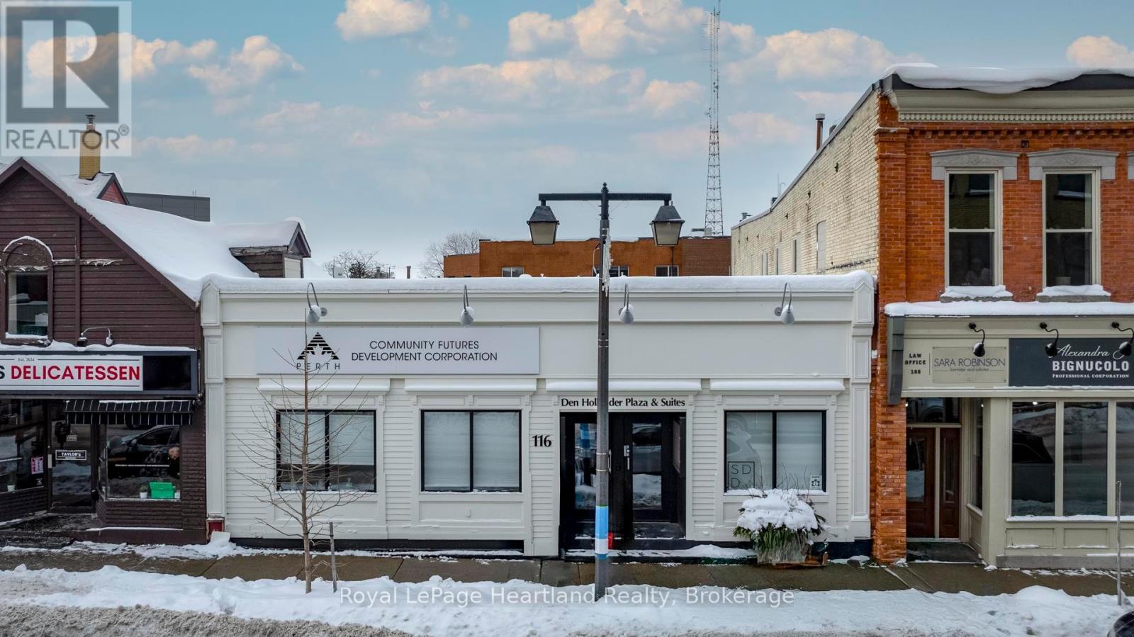 116 Downie Street, Stratford, Ontario  N5A 1X1 - Photo 1 - X11911865