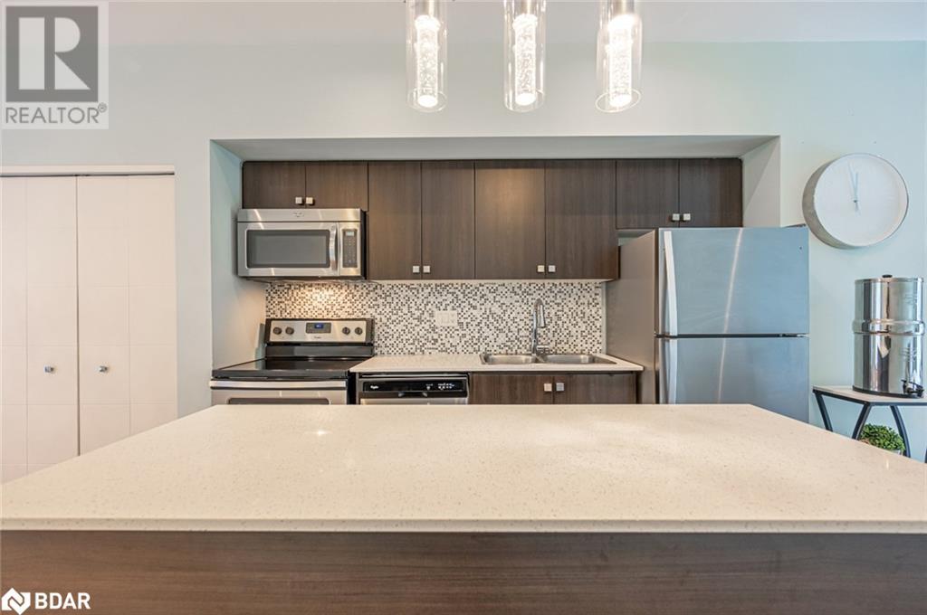 369 Essa Road Unit# 35, Barrie, Ontario  L4N 9C8 - Photo 5 - 40688577