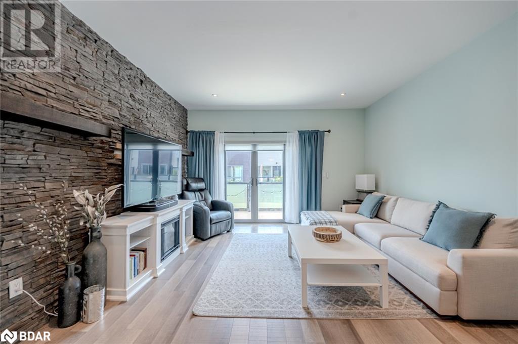 369 Essa Road Unit# 35, Barrie, Ontario  L4N 9C8 - Photo 6 - 40688577