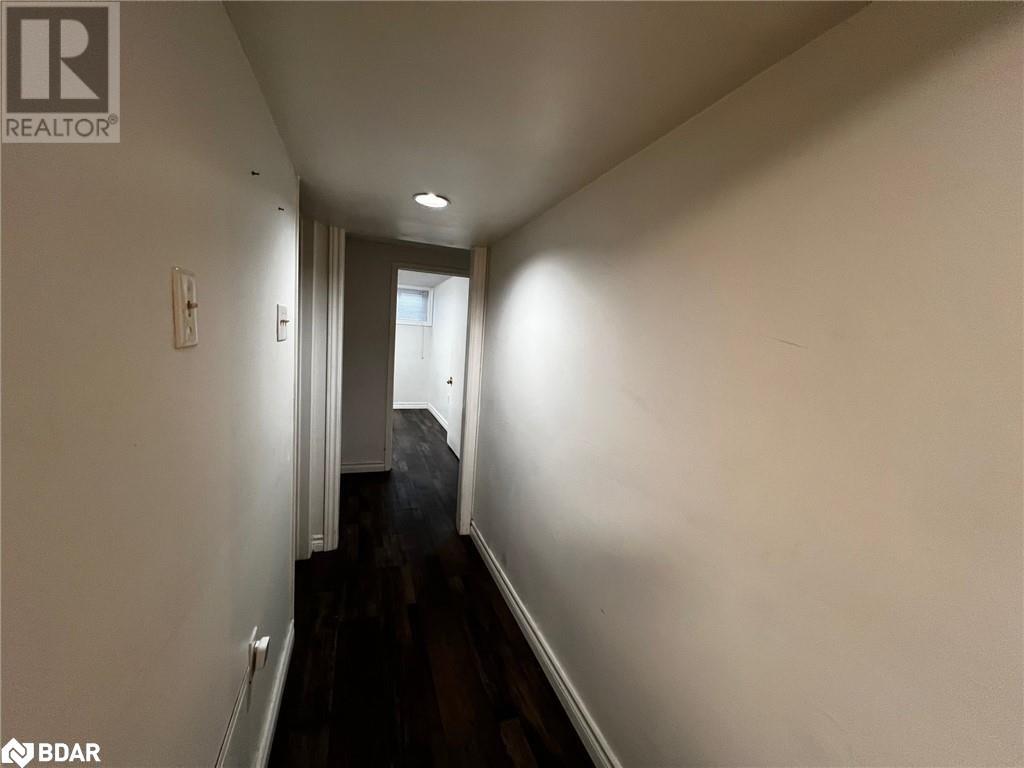 420 E Grove Street E Unit# Lower, Barrie, Ontario  L4M 5R9 - Photo 4 - 40688212