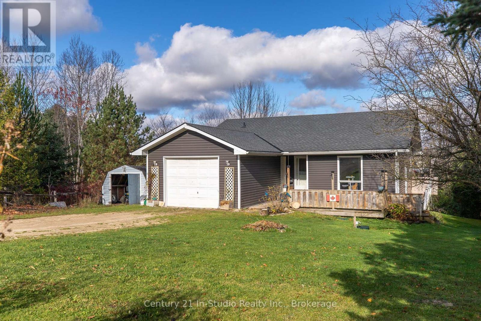 474839 Townsend Lake Road, West Grey, Ontario  N0C 1H0 - Photo 6 - X11911890