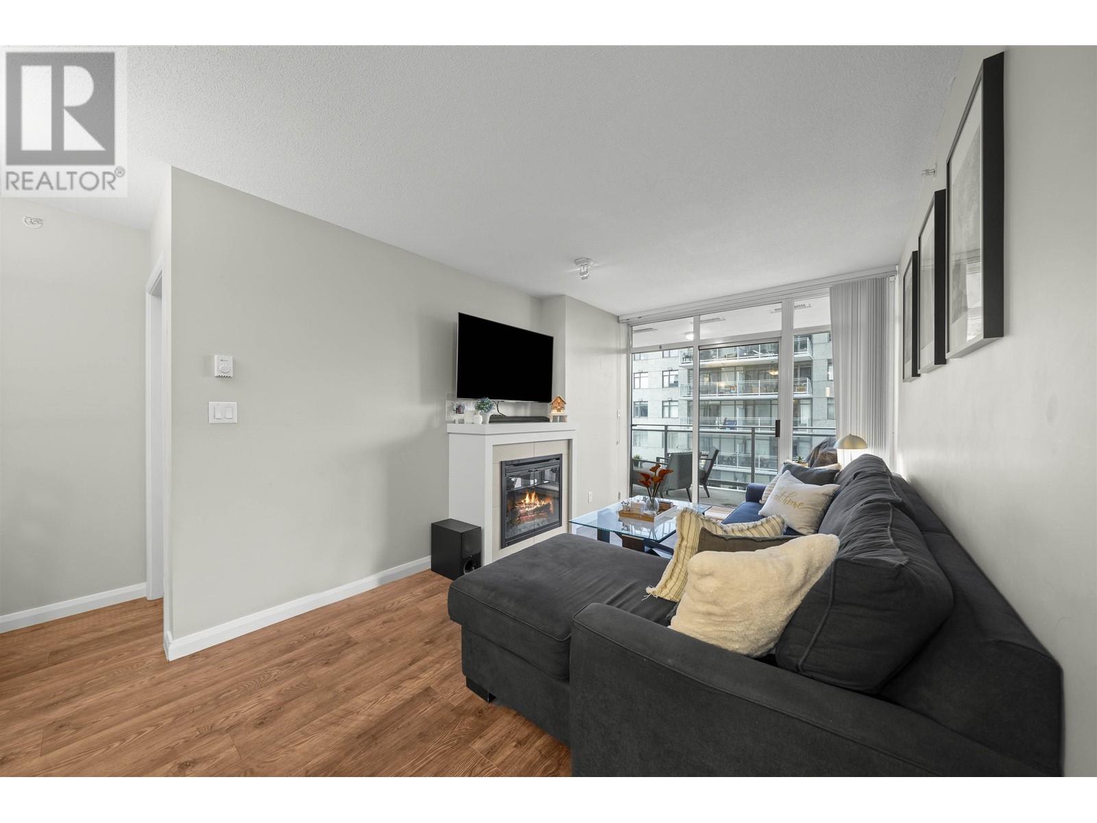 1609 888 Carnarvon Street, New Westminster, British Columbia  V3M 0C6 - Photo 6 - R2951200