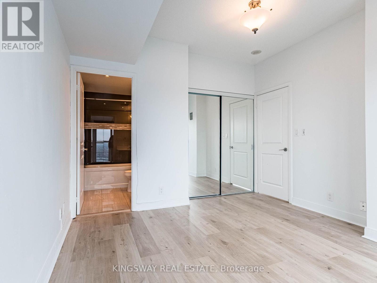 4004 - 60 Absolute Avenue, Mississauga, Ontario  L4Z 0A9 - Photo 8 - W11911905