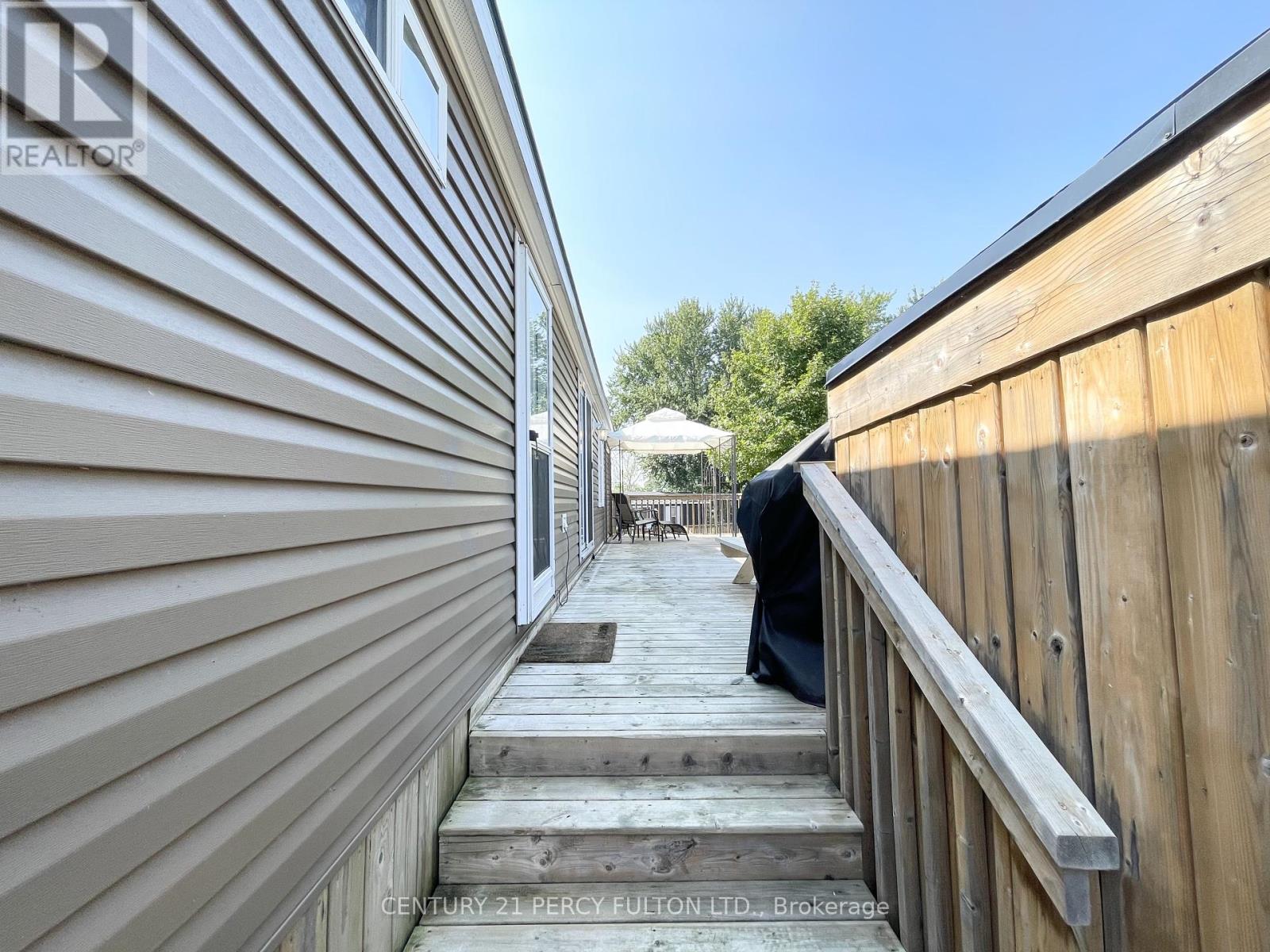 486 Cty Rd 18-41 Park Meadow Lane, Prince Edward County, Ontario  K0K 1P0 - Photo 15 - X9305480