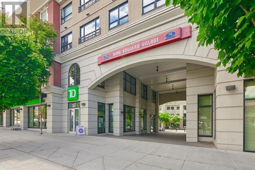 351 1432 Kingsway, Vancouver, British Columbia V5N 5Y6 - Photo 1 - R2940845