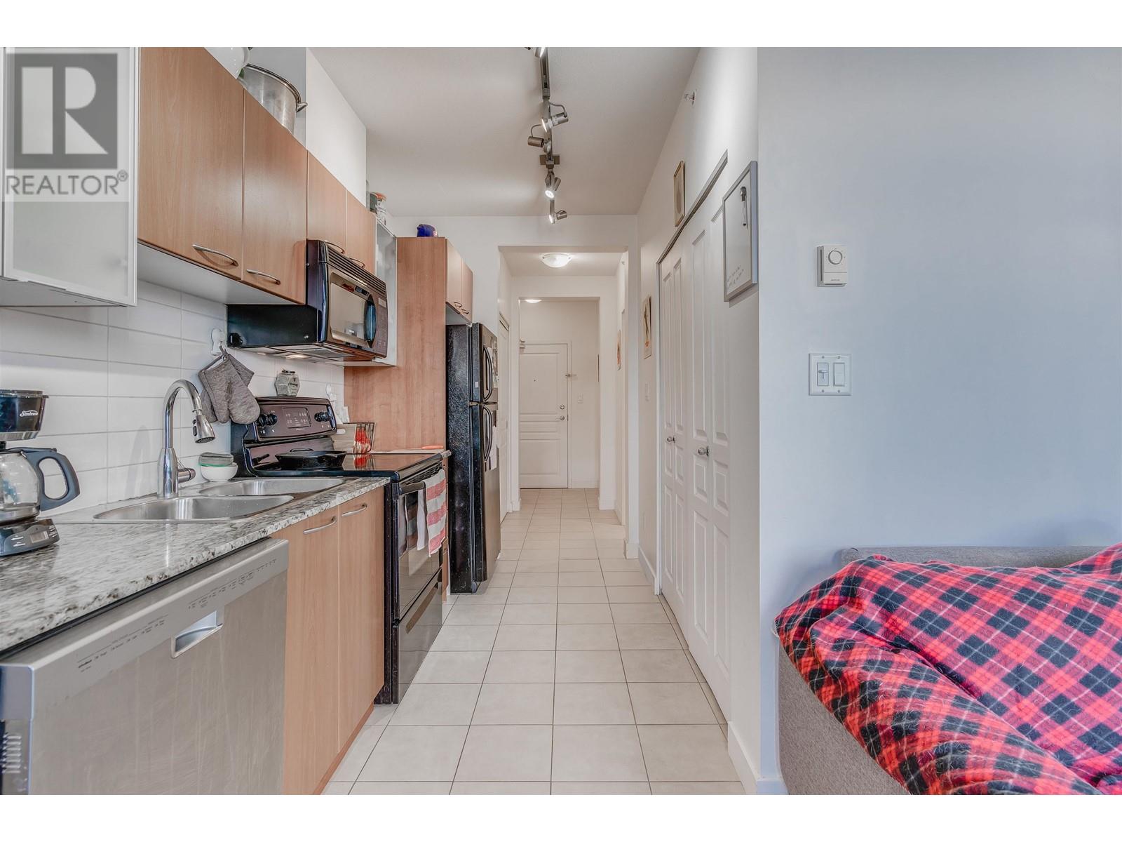 351 1432 Kingsway, Vancouver, British Columbia V5N 5Y6 - Photo 8 - R2940845