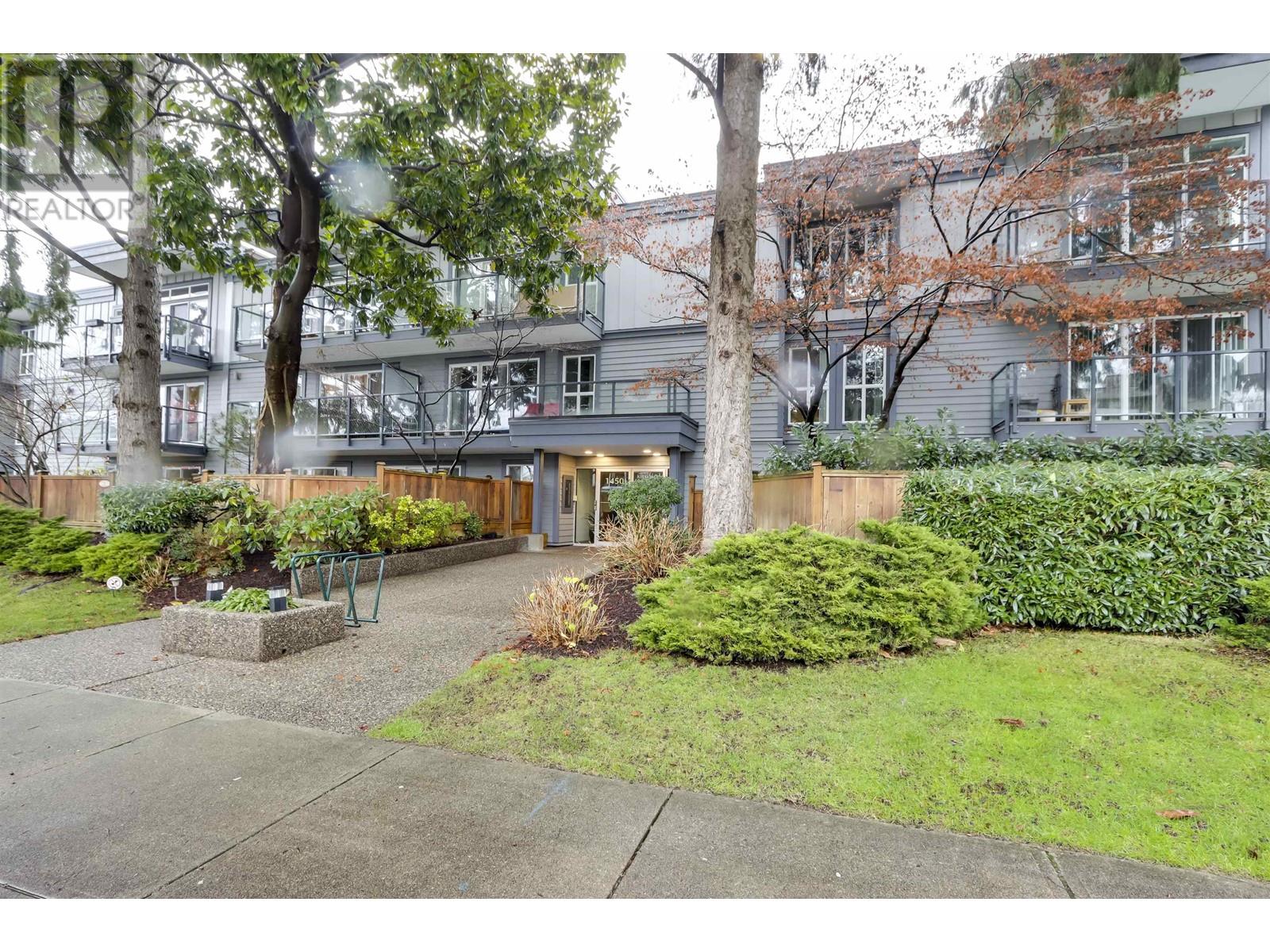 207 1450 Laburnum Street, Vancouver, British Columbia  V6J 3W3 - Photo 1 - R2953538