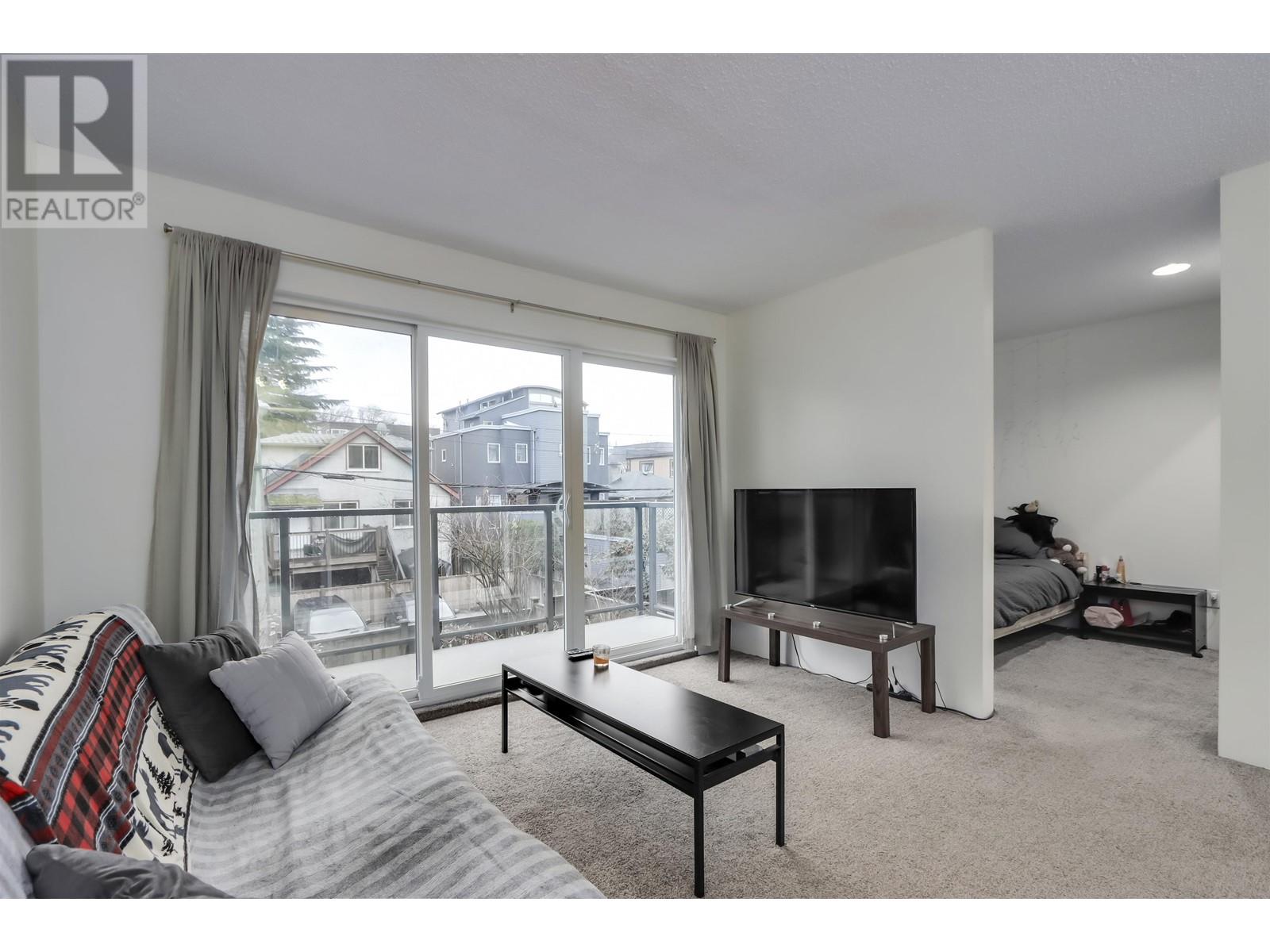 207 1450 Laburnum Street, Vancouver, British Columbia  V6J 3W3 - Photo 3 - R2953538