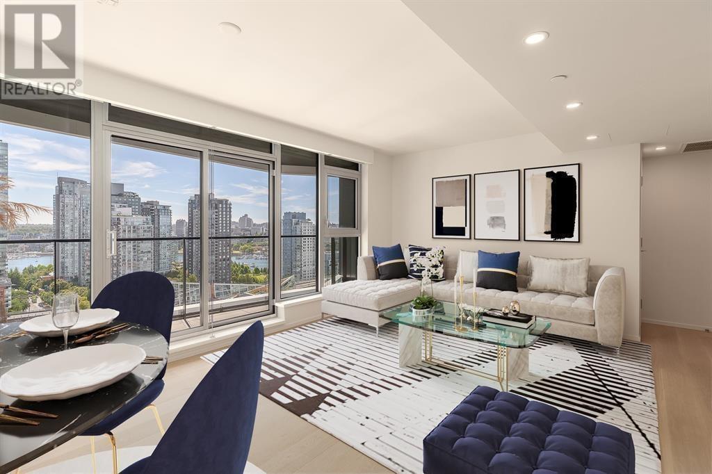 Listing Picture 2 of 35 : 1701 889 PACIFIC STREET, Vancouver / 溫哥華 - 魯藝地產 Yvonne Lu Group - MLS Medallion Club Member