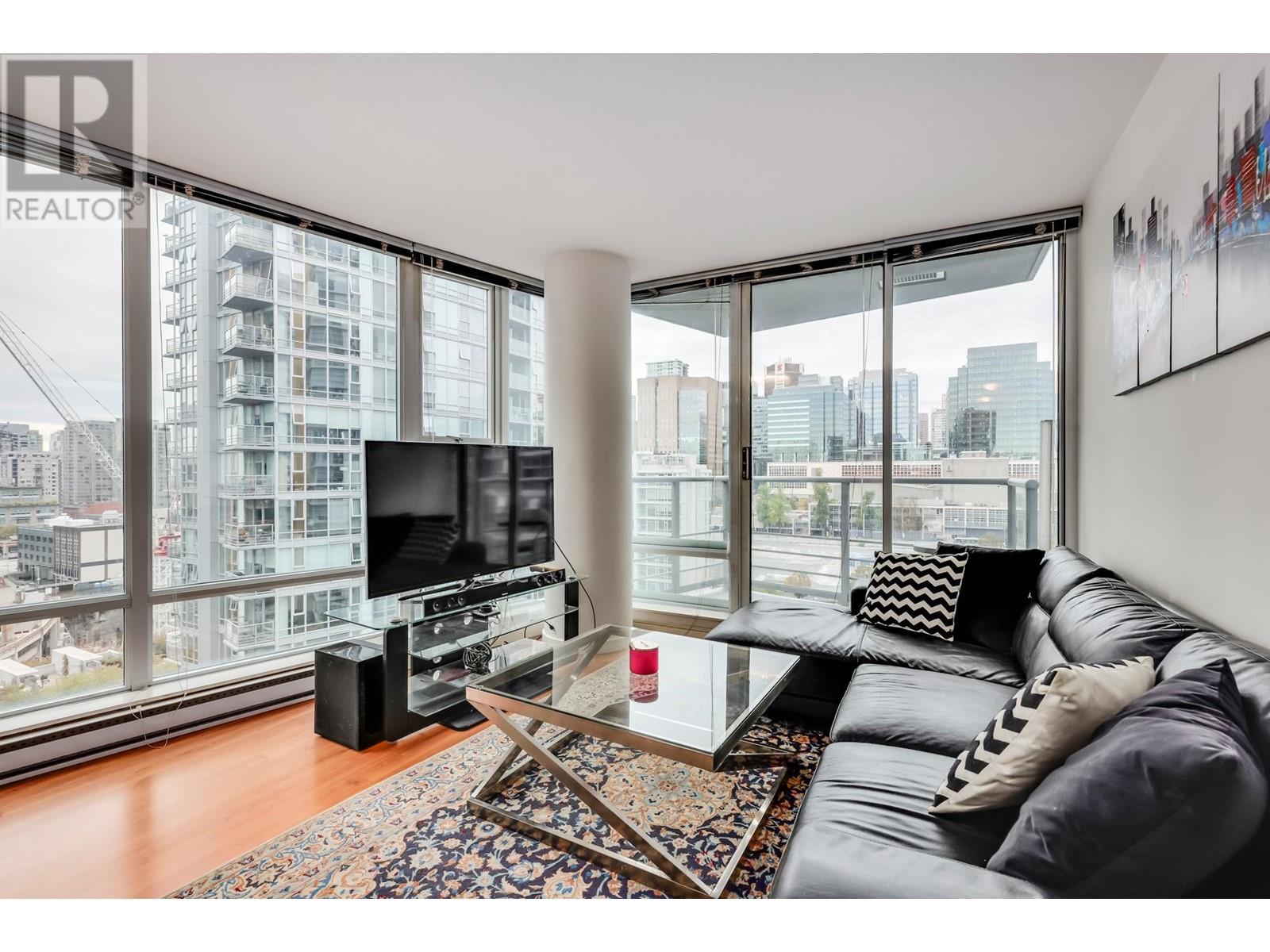 1208 131 Regiment Square, Vancouver, British Columbia  V6B 1X6 - Photo 2 - R2953556