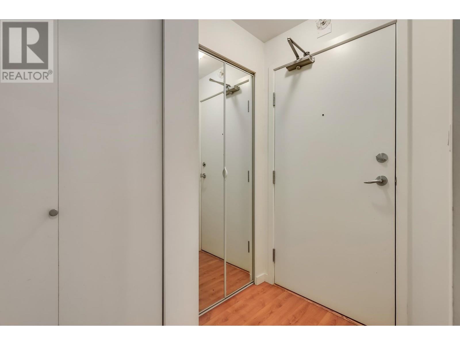 1208 131 Regiment Square, Vancouver, British Columbia  V6B 1X6 - Photo 25 - R2953556