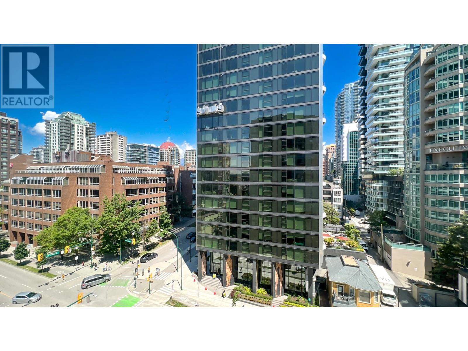 Listing Picture 23 of 40 : 1003 888 PACIFIC STREET, Vancouver / 溫哥華 - 魯藝地產 Yvonne Lu Group - MLS Medallion Club Member