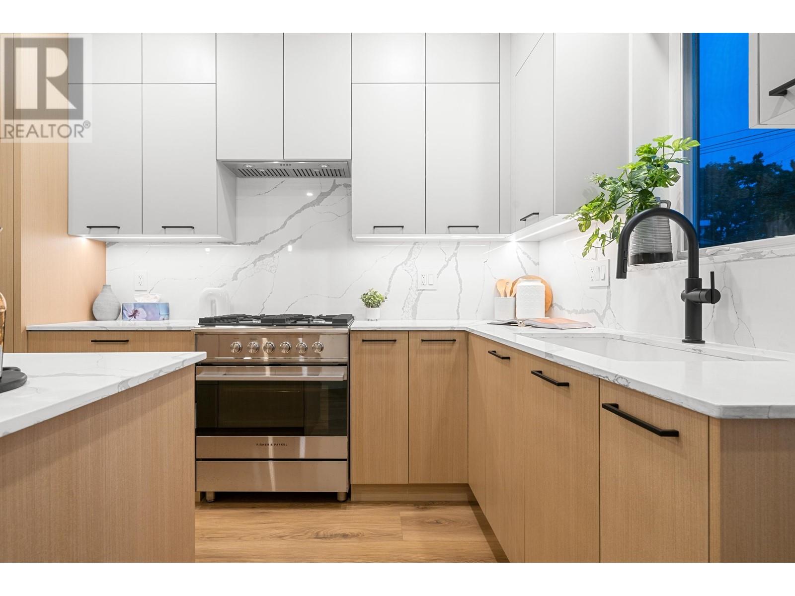 1812 E 55th Avenue, Vancouver, British Columbia  V5P 2A1 - Photo 16 - R2953595