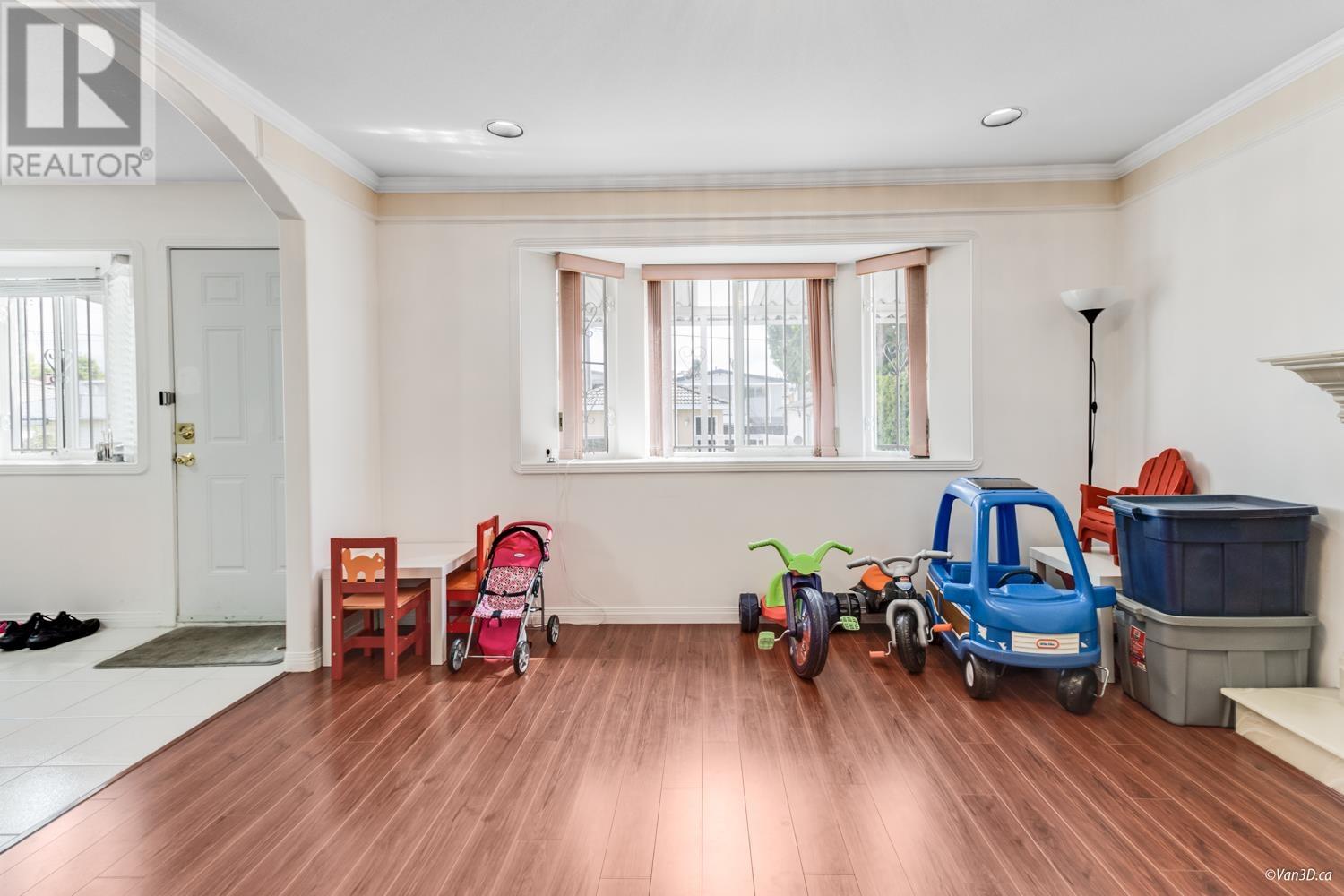 6408 Bruce Street, Vancouver, British Columbia  V5P 3M9 - Photo 14 - R2953566