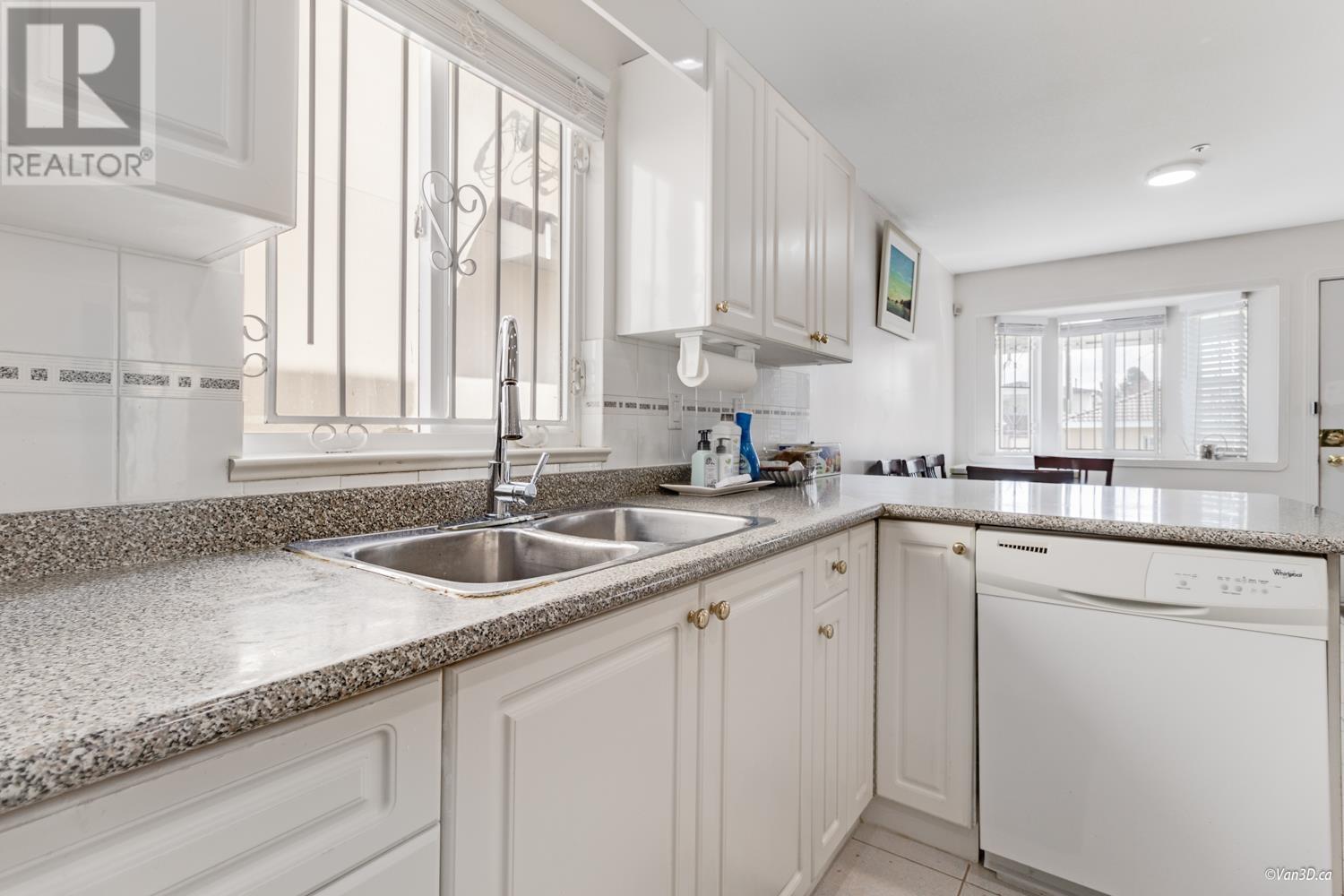 6408 Bruce Street, Vancouver, British Columbia  V5P 3M9 - Photo 9 - R2953566