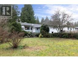 7639 Eureka Avenue, Halfmoon Bay, Ca