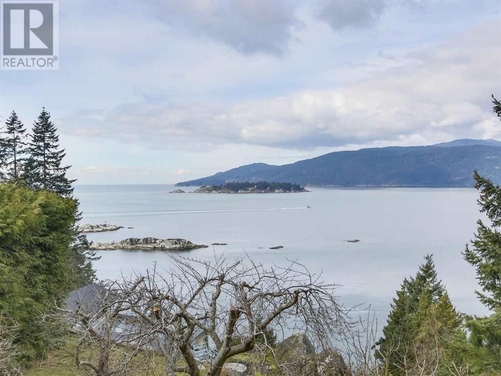 5122 Marine Drive, West Vancouver, British Columbia  V7W 2P7 - Photo 10 - R2953591