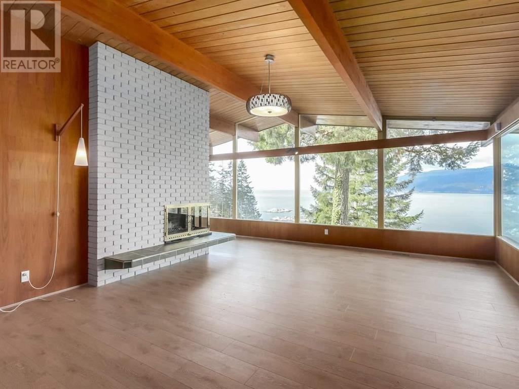 5122 Marine Drive, West Vancouver, British Columbia  V7W 2P7 - Photo 2 - R2953591