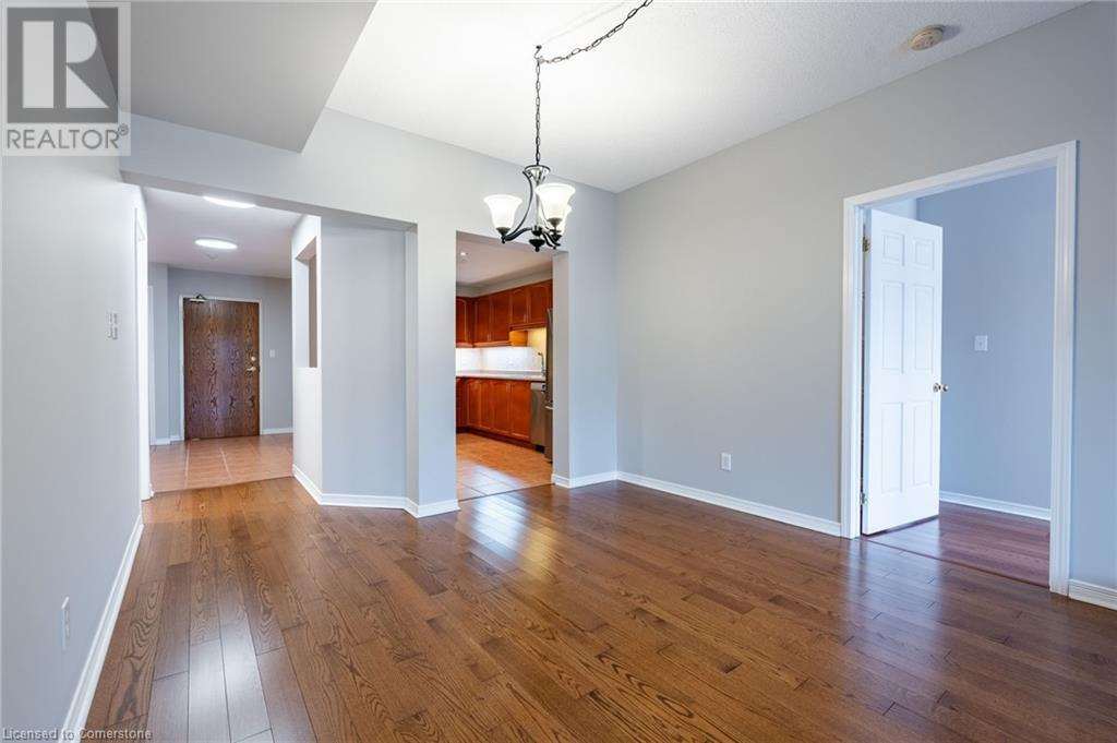 4000 Creekside Drive Unit# 207, Dundas, Ontario  L9H 7S9 - Photo 29 - 40688335