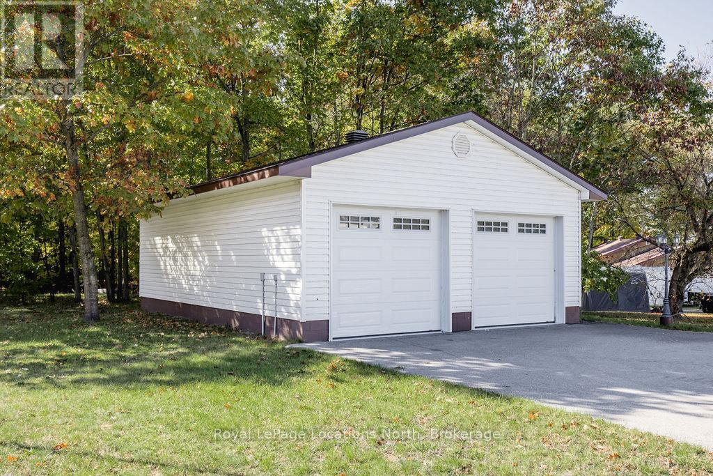 5358 Penetanguishene Road, Springwater, Ontario  L0L 1P0 - Photo 32 - S11912082